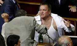 «Запрошую усіх до конструктивної дискусії». Фото з сайту panoptikon.org 